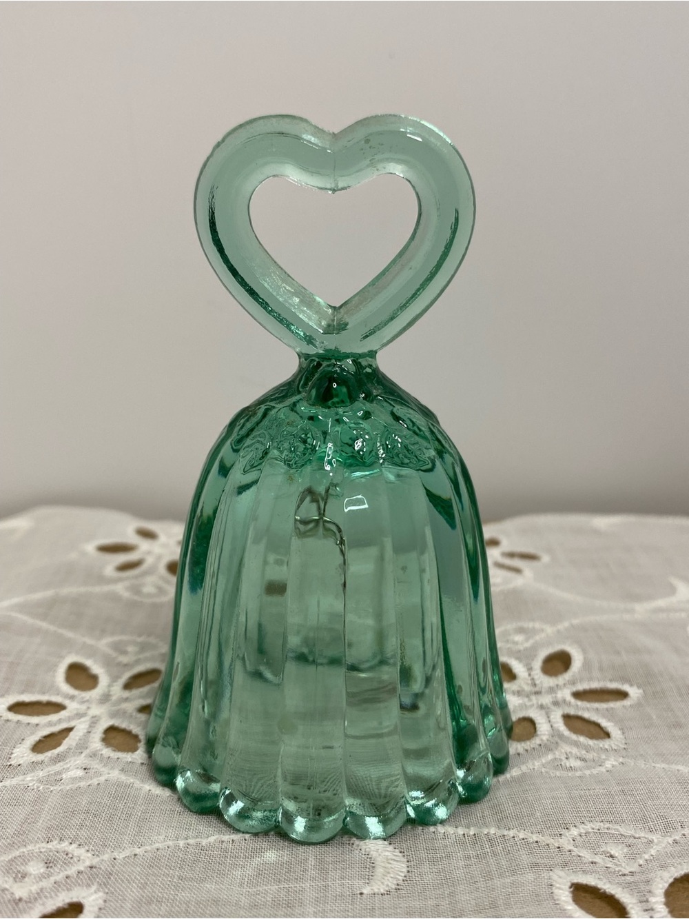 Vintage Fenton Art Glass Sea Green Petite Bell Heart Handle Ribbed 3.5”